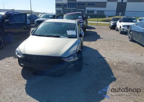 2017 Hyundai Elantra Se z USA, uszkodzony, nr VIN 5NPD74LF1HH183492